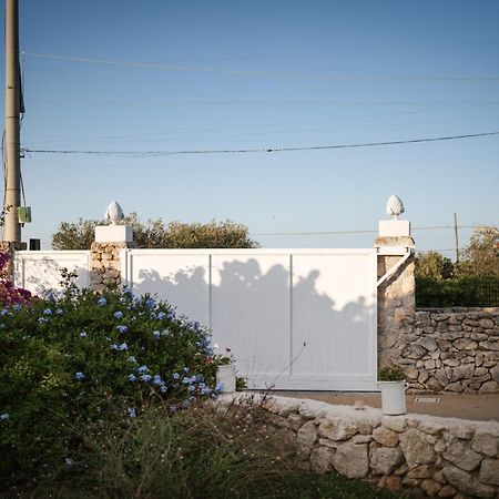 Prestigiosa Villa Con Piscina Condominiale Monopoli Exteriér fotografie