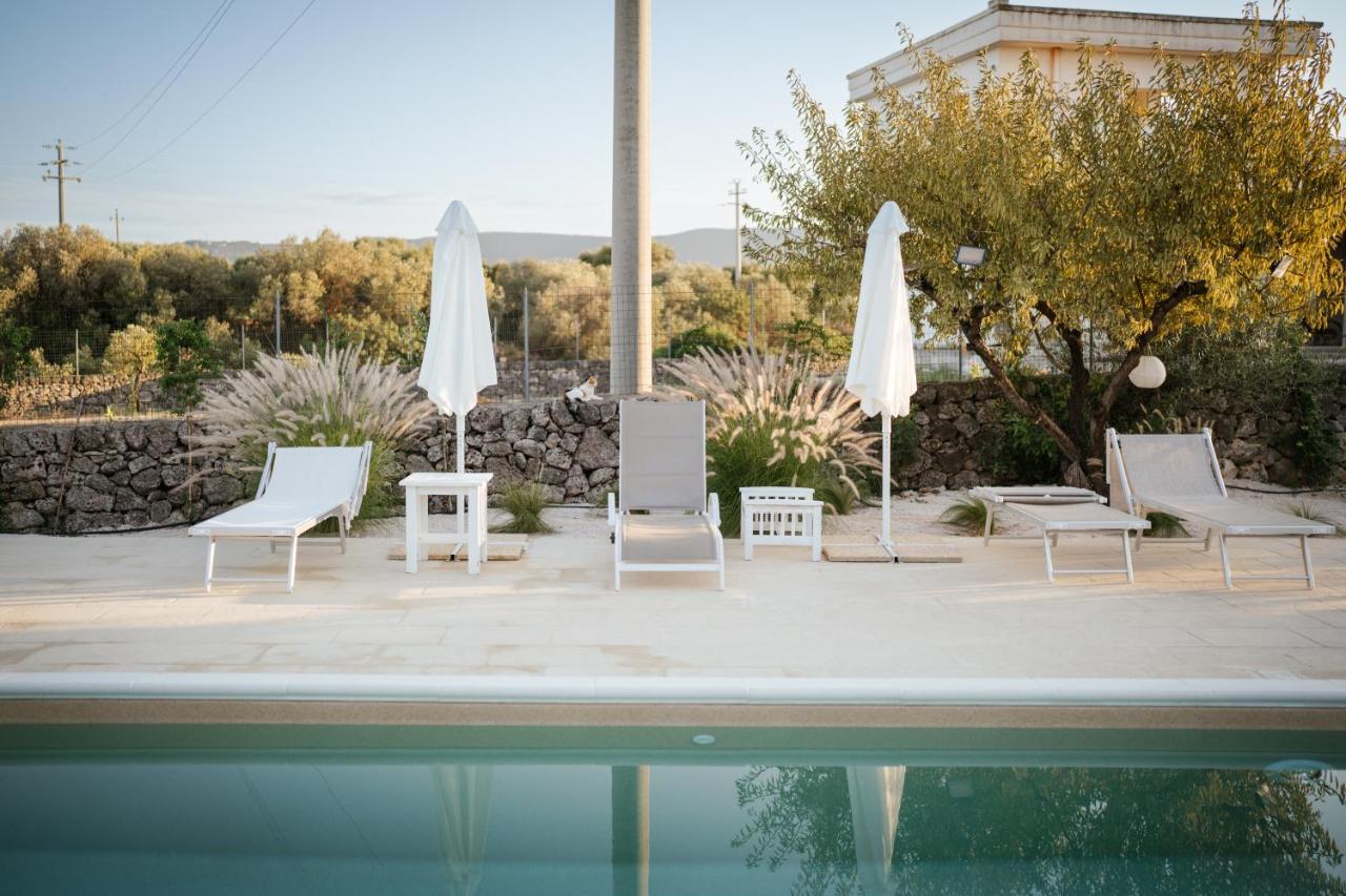 Prestigiosa Villa Con Piscina Condominiale Monopoli Exteriér fotografie